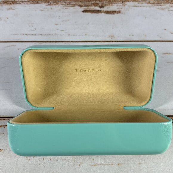 Tiffany & Co Eyeglasses Sunglass Hard Clamshell Case Robin Blue 6"x3"X2.5" -Used - Picture 2 of 4